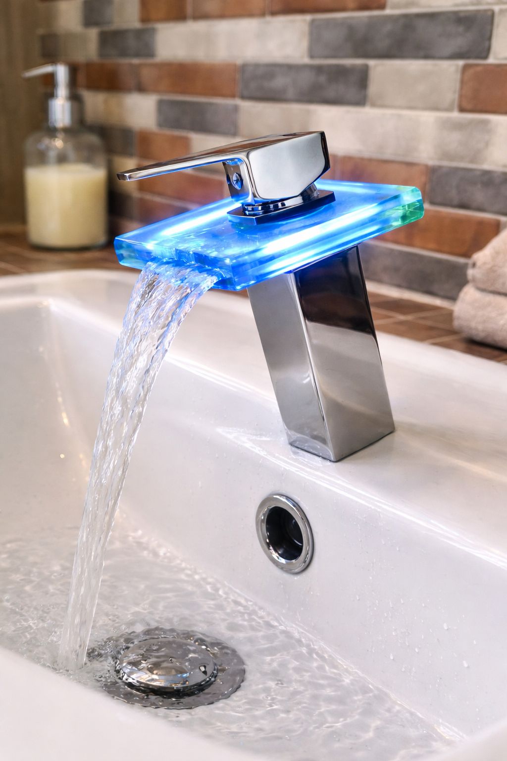 Cam Lavabo Bataryası